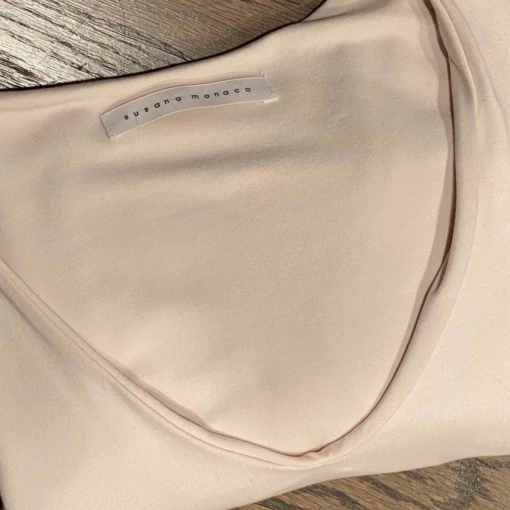 Susana Monaco Long Sleeve Swing Top